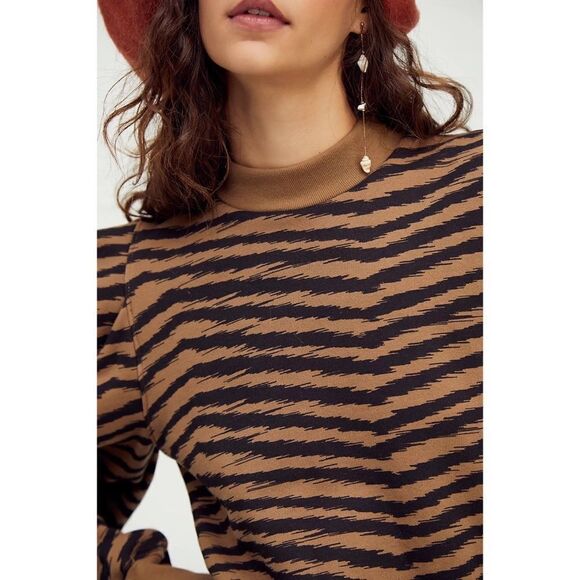 AGOLDE Sweatshirt   - Picture 3 of 10